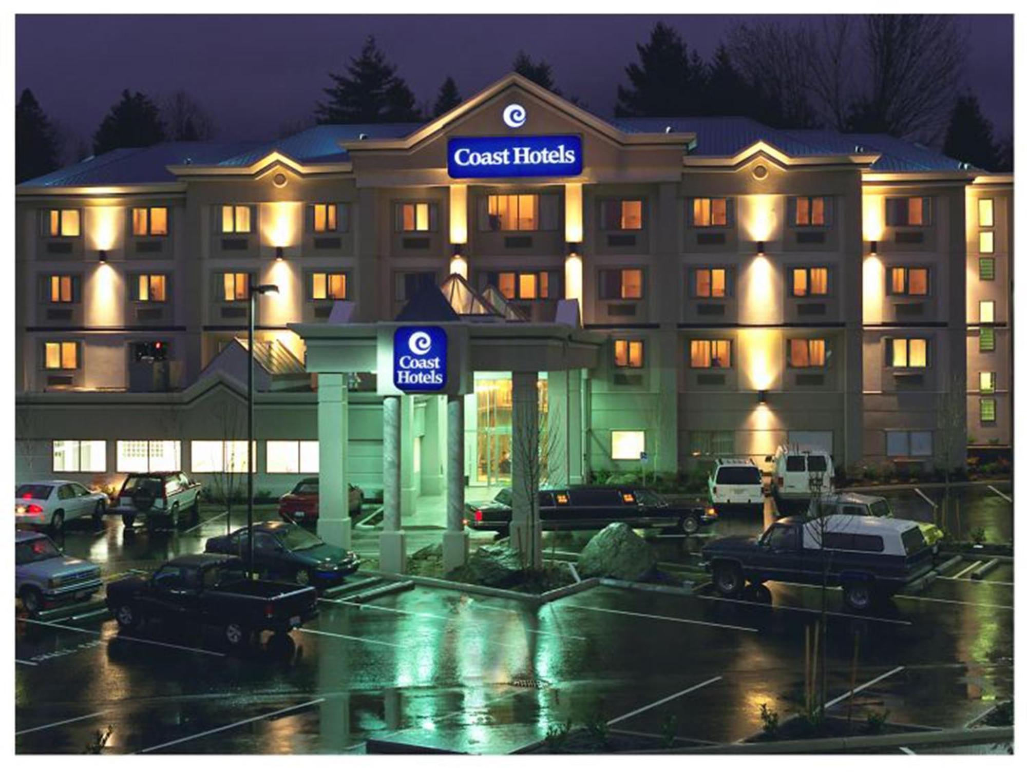 Coast Abbotsford Hotel & Suites Экстерьер фото