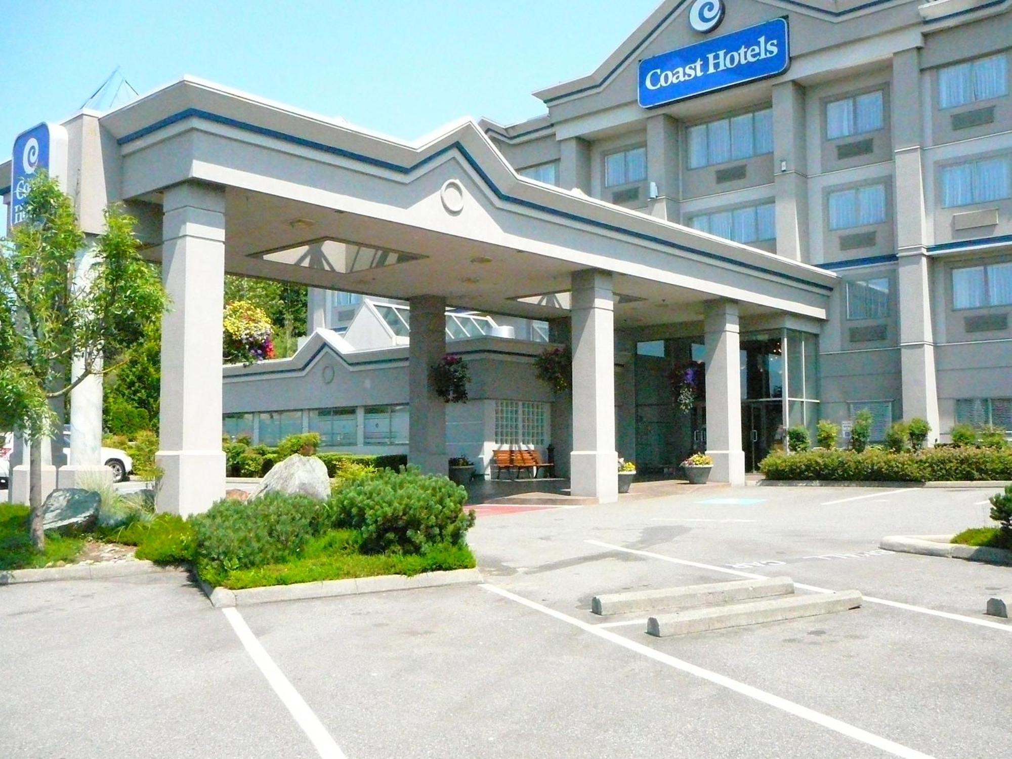 Coast Abbotsford Hotel & Suites Экстерьер фото