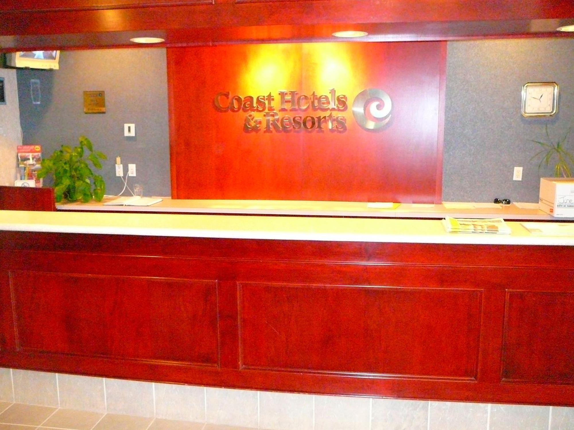 Coast Abbotsford Hotel & Suites Экстерьер фото
